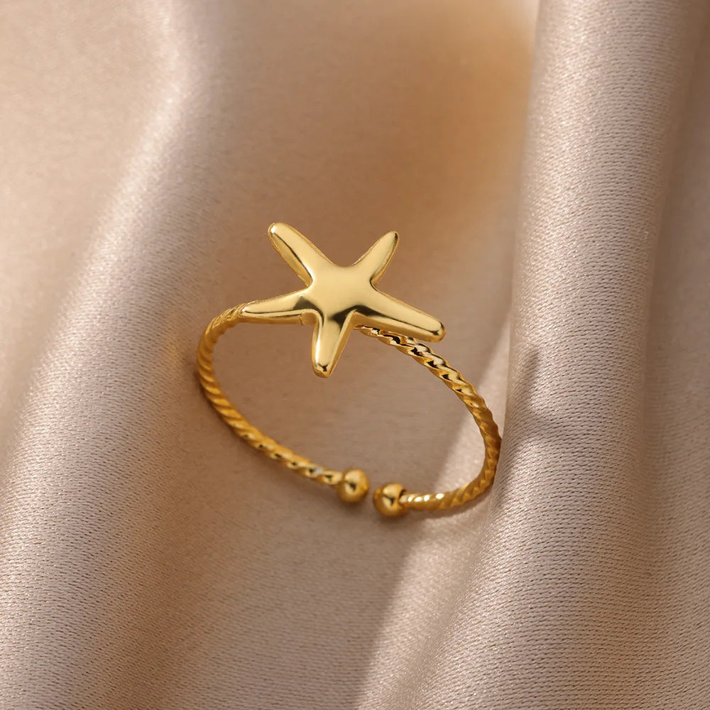"Golden Open Ring – Women’s Elegant Band"