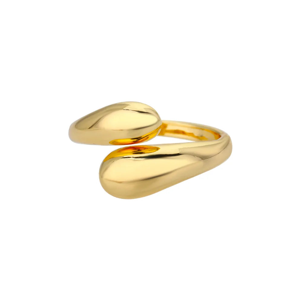 "Golden Open Ring – Women’s Elegant Band"
