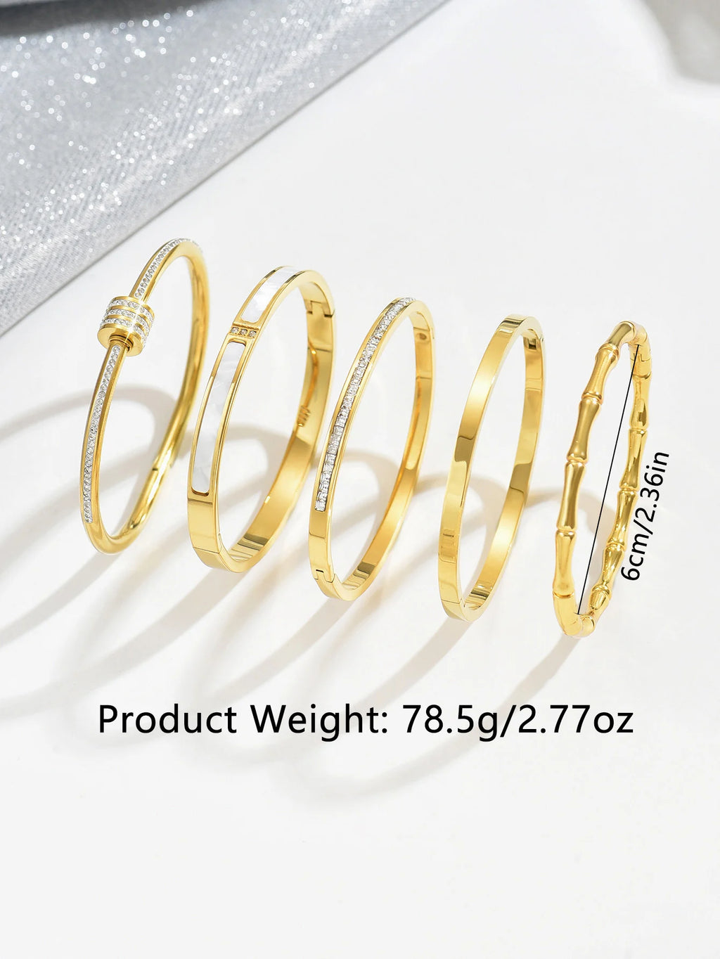 Golden Four-Leaf Clover Bangle