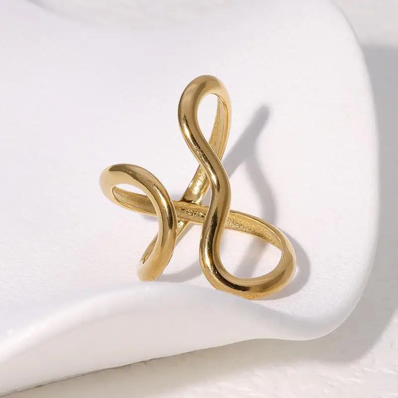 "18K Gold-Plated Open Ring – Waterproof Stainless Steel"