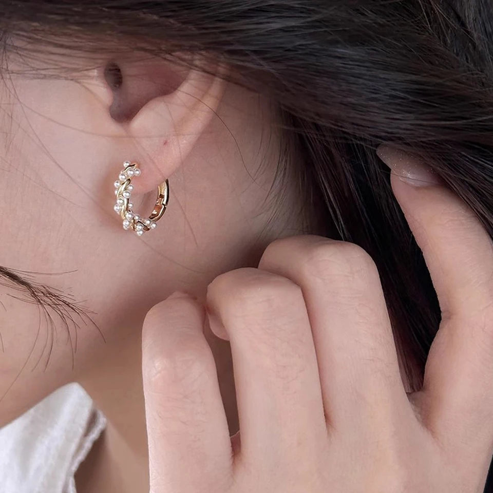 "Yupsk Pearl Hoop Earrings – Elegant Round Design"