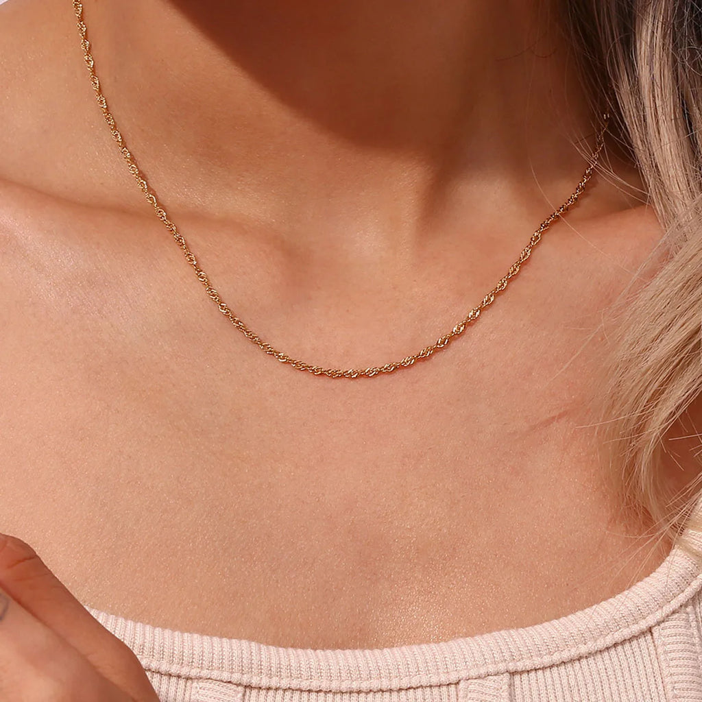 "Golden Elegance – Slim Chain Necklace"