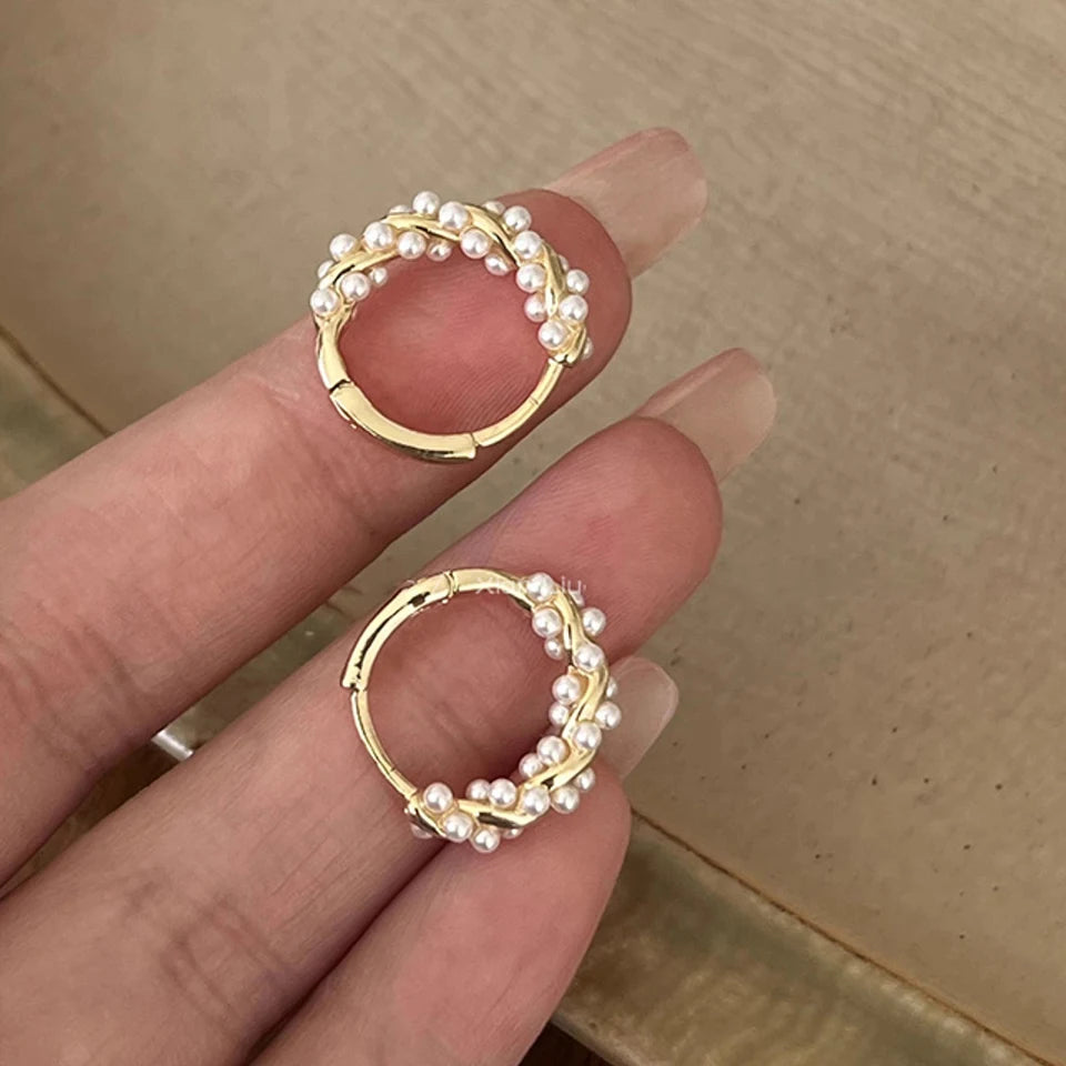 "Yupsk Pearl Hoop Earrings – Elegant Round Design"